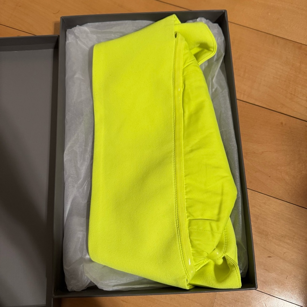 House of CB - neon top - Picture 4 of 7